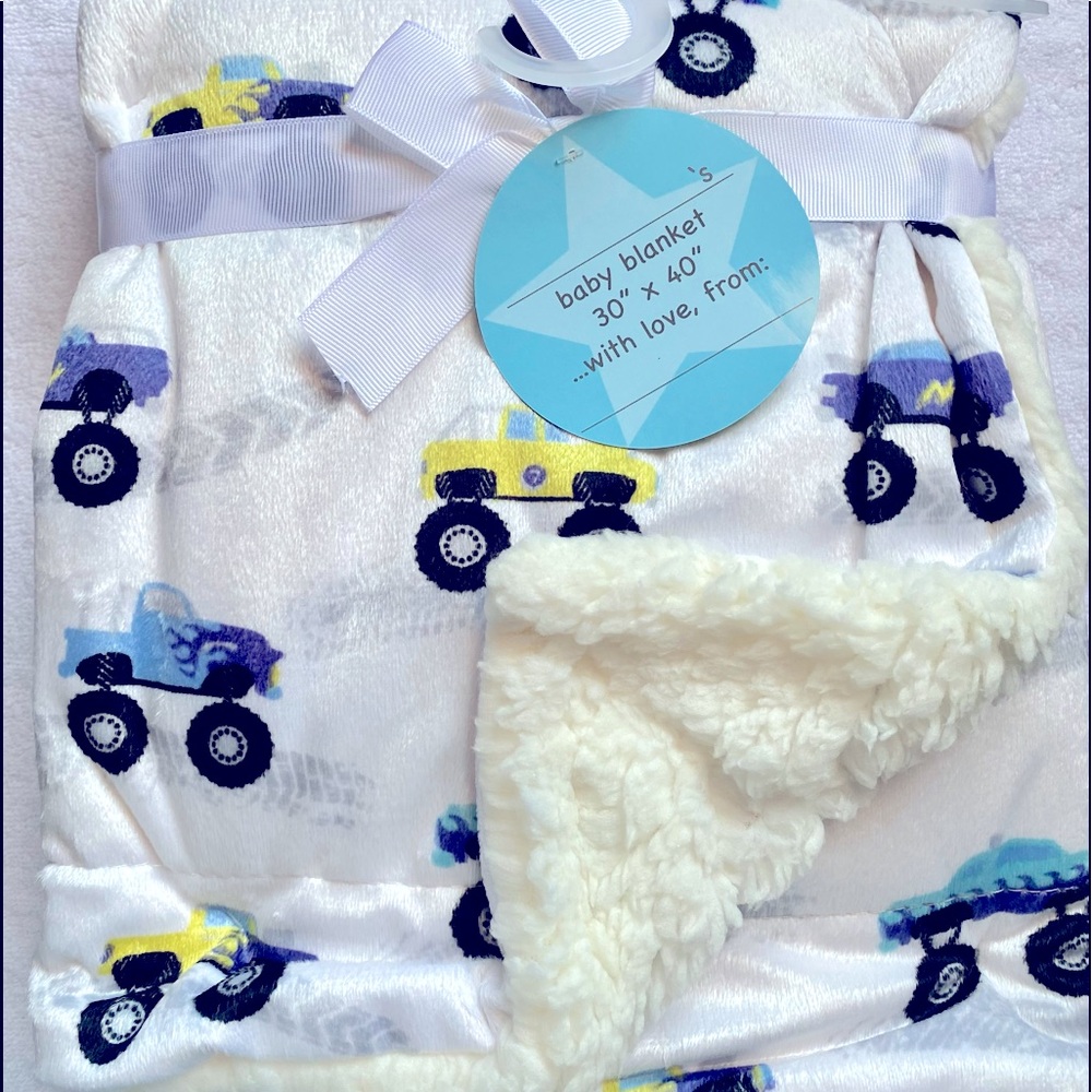 Baby blanket- 30 x40 soft flannel